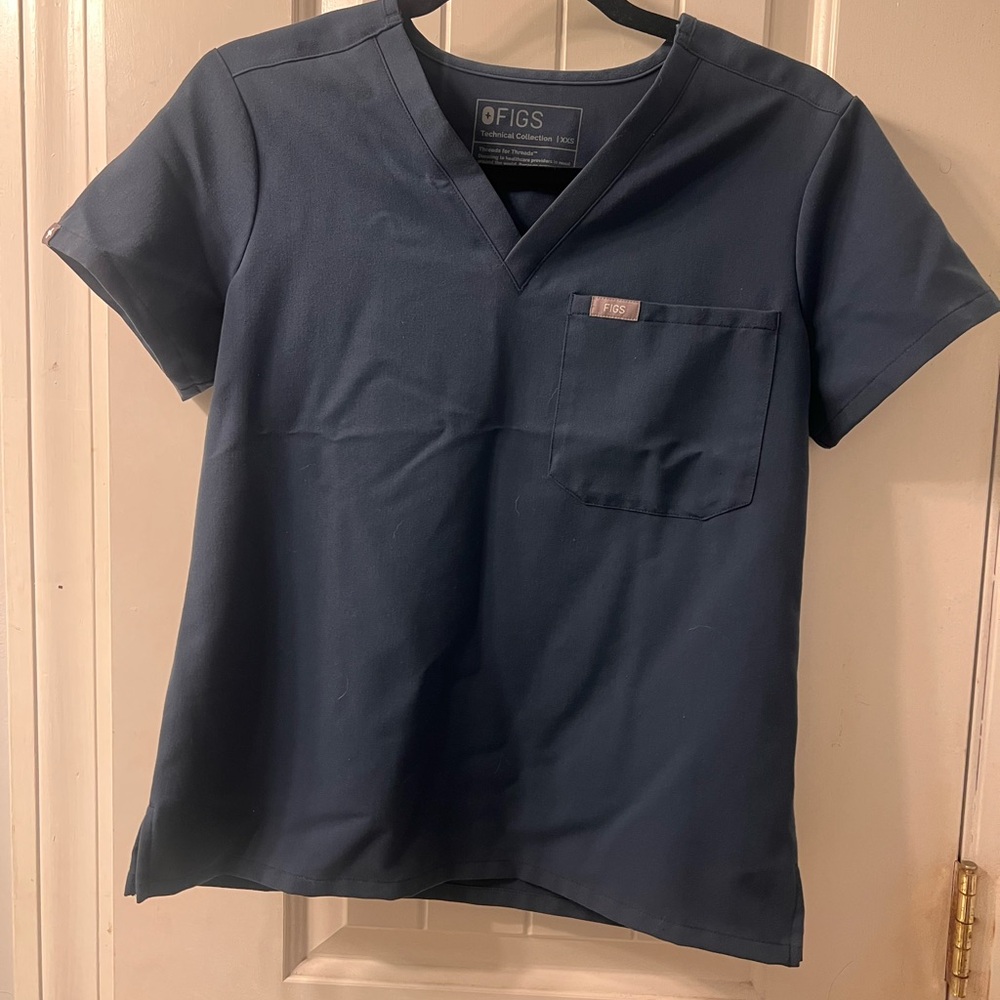Figs Dark Harbor V-Neck Scrub Top